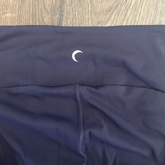 Navy Strap Deluxe Hi-Rise 7/8 24" - Picture 2 of 3